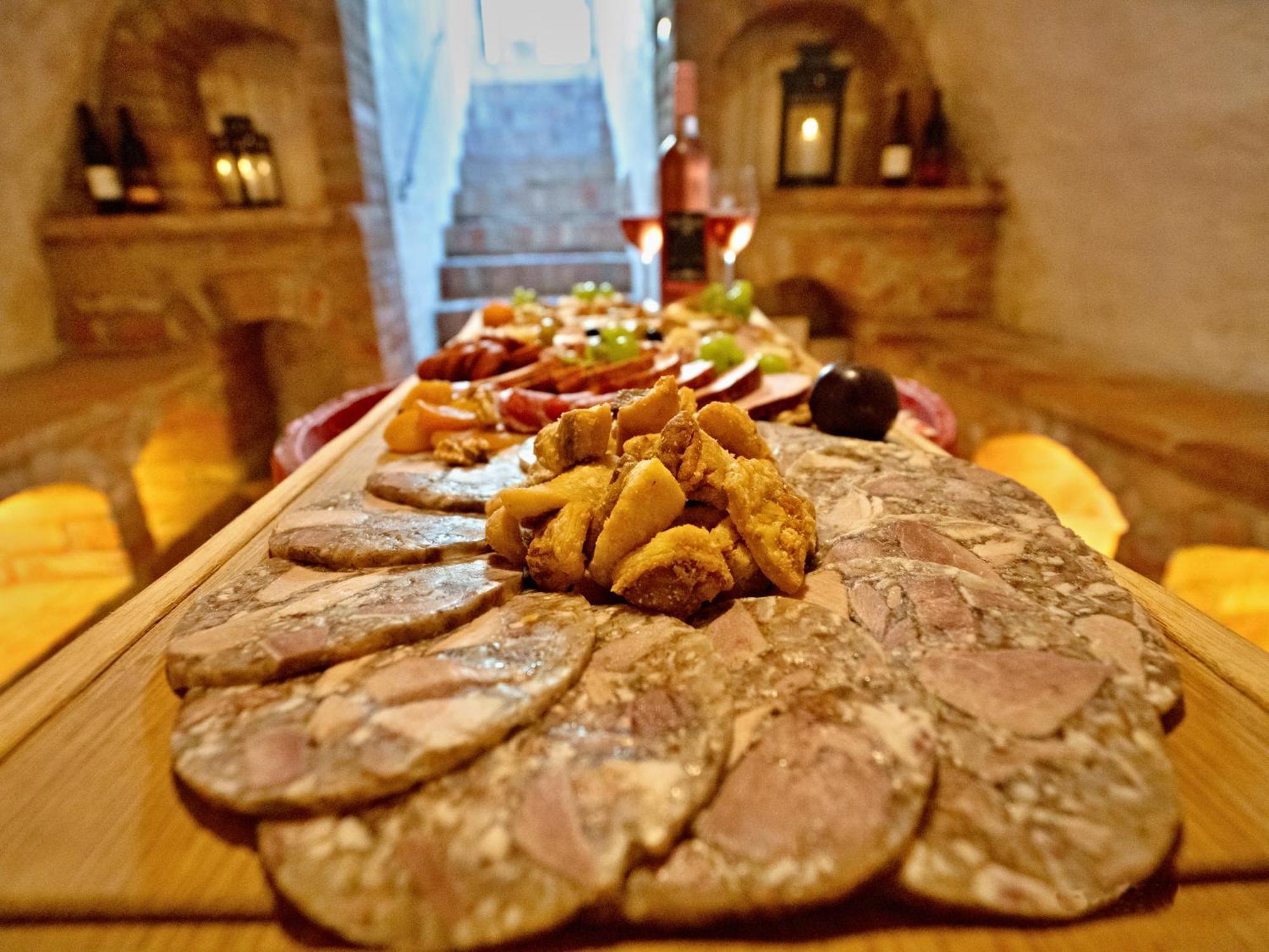 Penzion Trojna Lednice-Vhodne Na Svatby,Rodinne Akce,Teambuilding Exterior foto